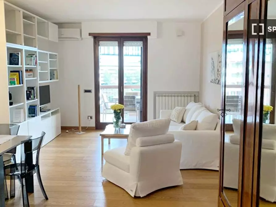 Immagine 12 di Appartamento in affitto  in V.le della Grande Muraglia a Roma