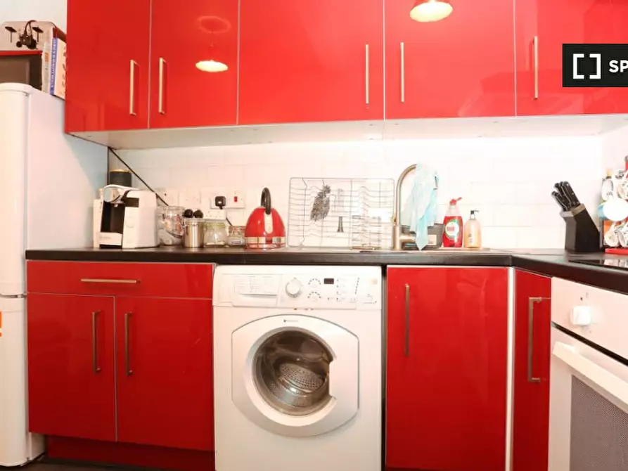 Immagine 5 di Camera condivisa in affitto  in Roman Rd a Poplar