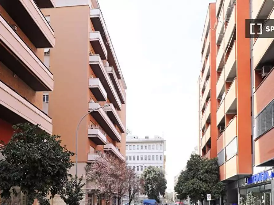Immagine 15 di Camera condivisa in affitto  in Via Antonino Lo Surdo a Roma