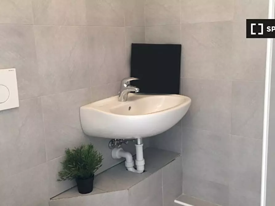 Immagine 7 di Camera condivisa in affitto  in Via Marsala a Trento