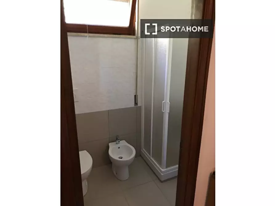 Immagine 11 di Camera condivisa in affitto  in Via del Beato Egidio a Perugia