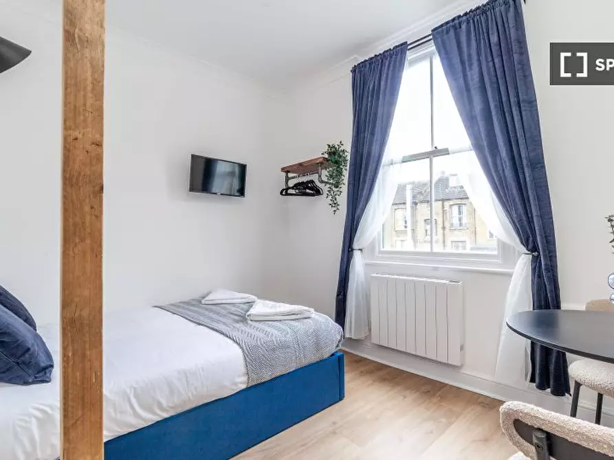 Immagine 8 di Ufficio in affitto  in Finsbury Park Rd a Hackney