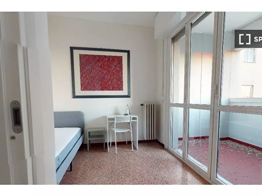 Immagine 3 di Camera condivisa in affitto  in Via Carlo Marx a Milano