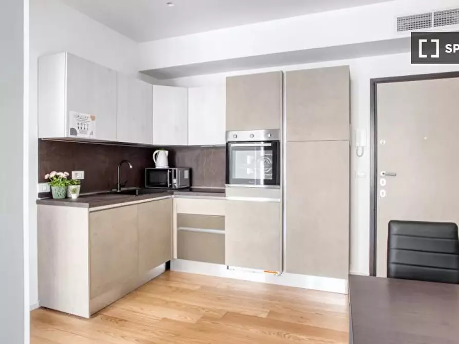 Immagine 4 di Appartamento in affitto  in Via Vitruvio a Milano