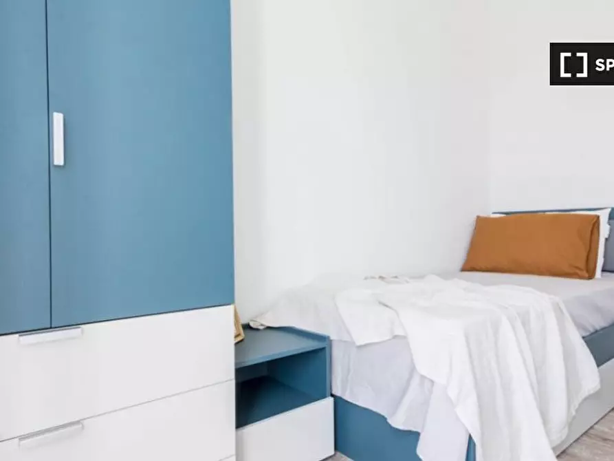 Immagine 5 di Camera condivisa in affitto  in Via Riccardo Pitteri a Milano