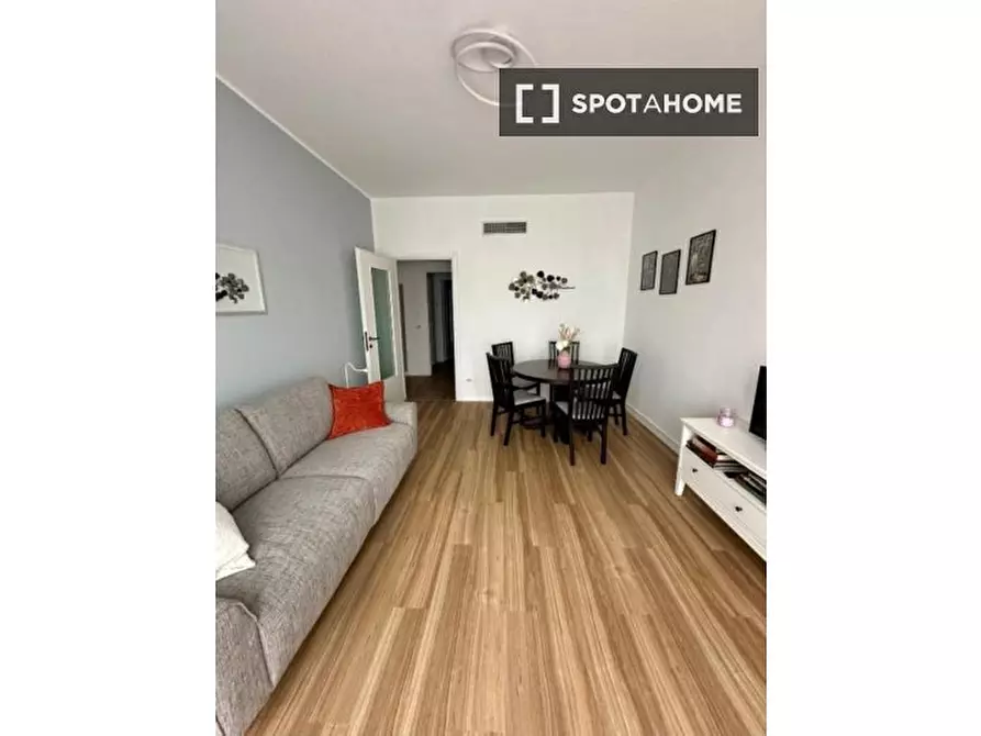 Immagine 4 di Appartamento in affitto  in Via Carlo Bellerio a Milano