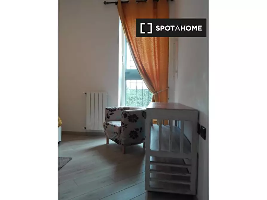 Immagine 15 di Appartamento in affitto  in Via Gambasca a Roma