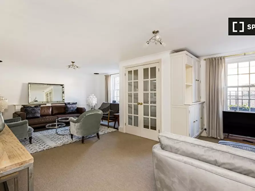 Immagine 4 di Appartamento in affitto  in a Ledbury Mews North a Kensington