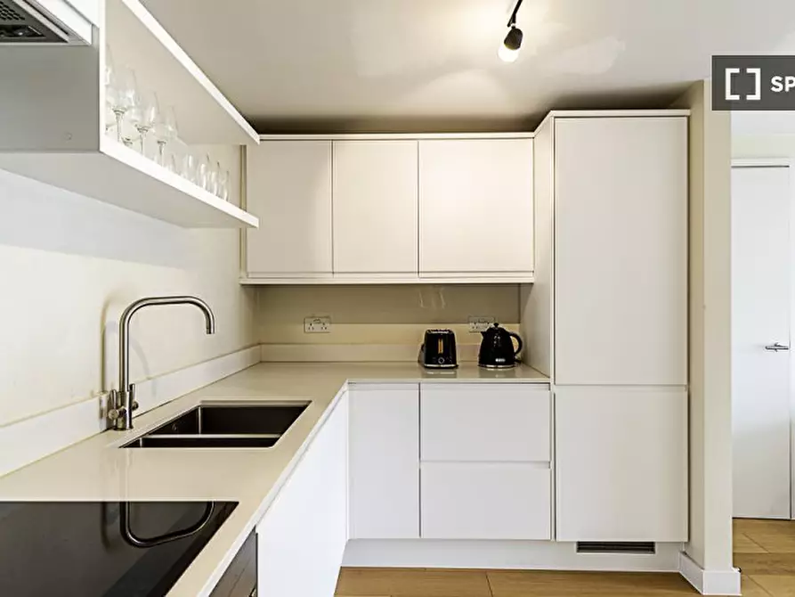 Immagine 9 di Appartamento in affitto  in Flat a 