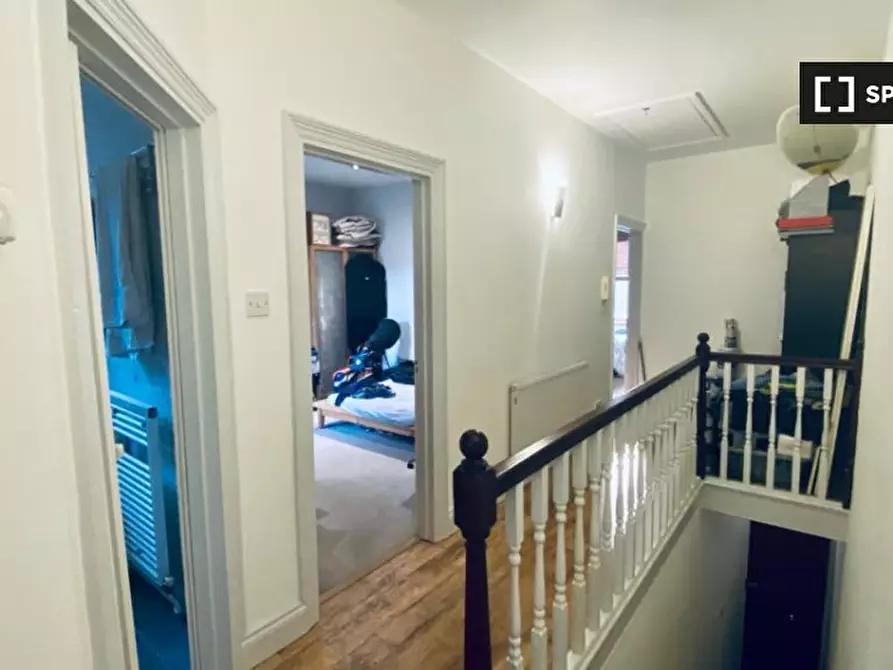 Immagine 18 di Camera condivisa in affitto  in Villiers Rd a Kingston Upon Thames