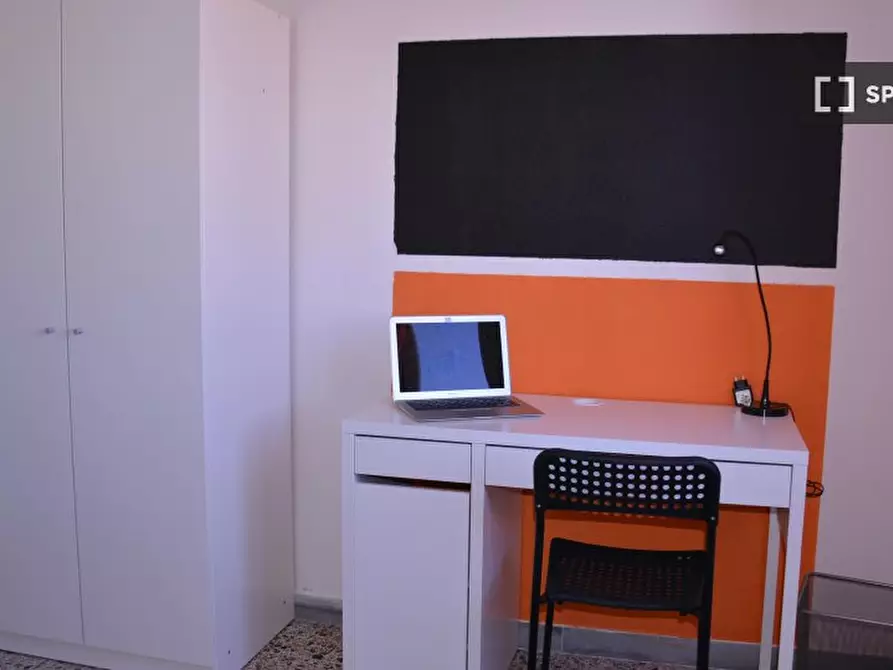 Immagine 12 di Camera condivisa in affitto  in Via Ingurtosu n a Cagliari