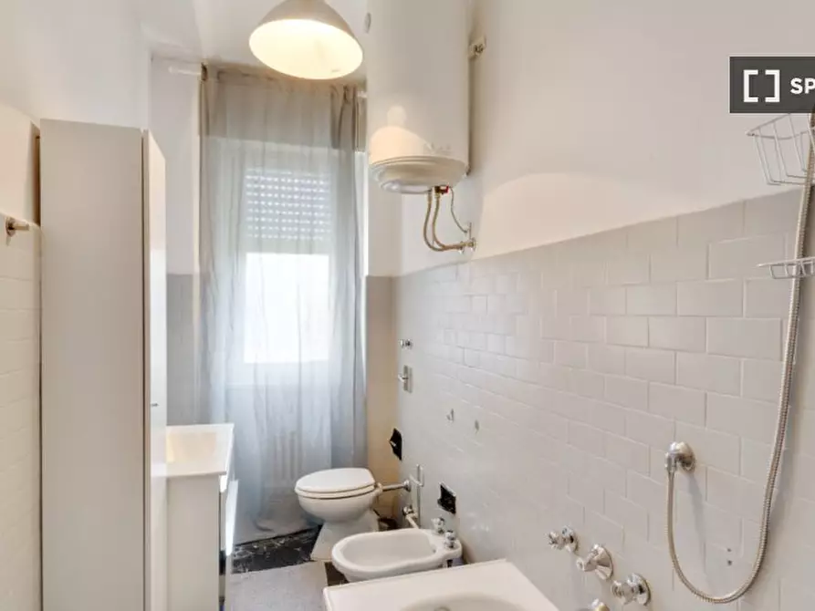 Immagine 2 di Camera condivisa in affitto  in Via Antonio Cecchi a Milano