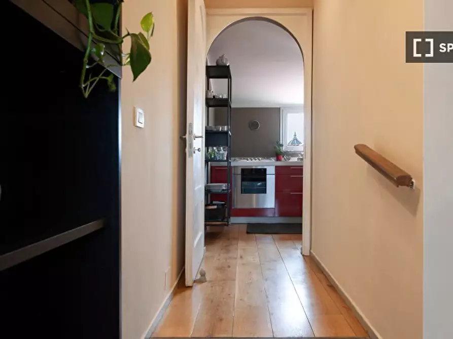 Immagine 8 di Appartamento in affitto  in Via Lorenzo Il Magnifico a Firenze