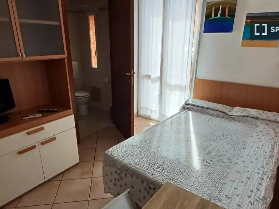 Immagine 17 di Appartamento in affitto  in Via Mazzini a Bologna