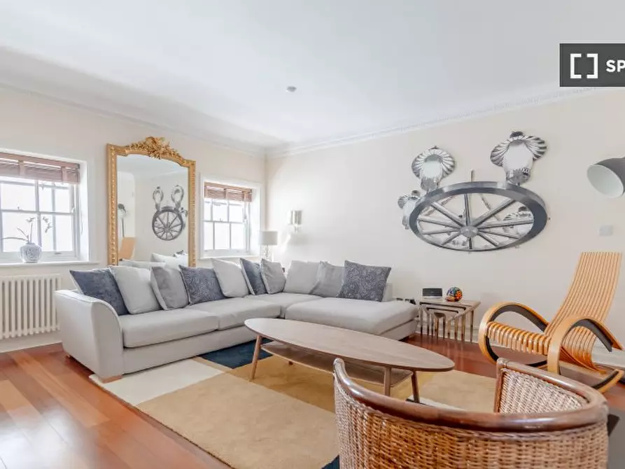 Immagine 2 di Appartamento in affitto  in Tooley St a Camberwell