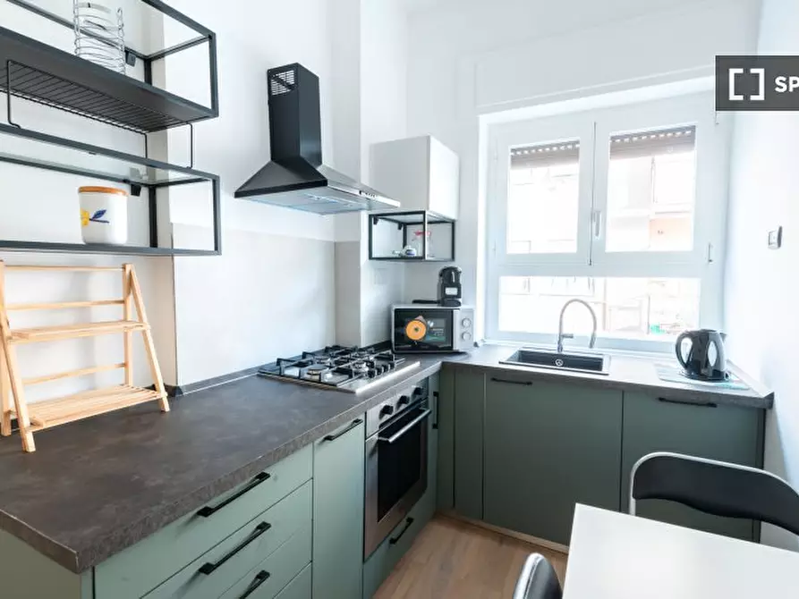 Immagine 11 di Appartamento in affitto  in Via dei Sergii a Roma