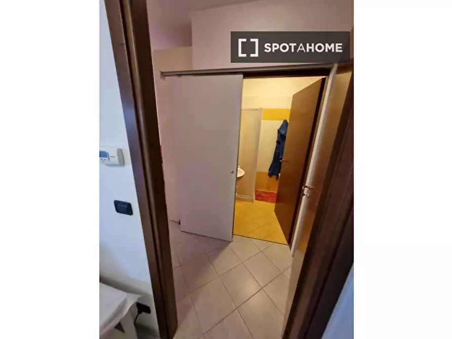 Immagine 15 di Appartamento in affitto  in Via Caduti in Missione di Pace a Milano