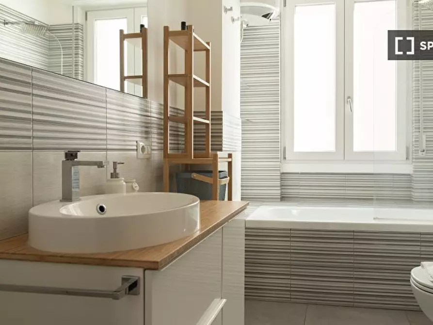 Immagine 15 di Appartamento in affitto  in Viale Umbria a Milano