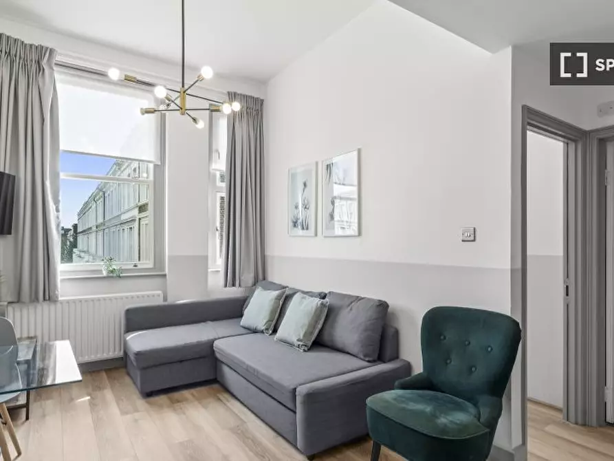 Immagine 18 di Appartamento in affitto  in Nevern Rd a Kensington