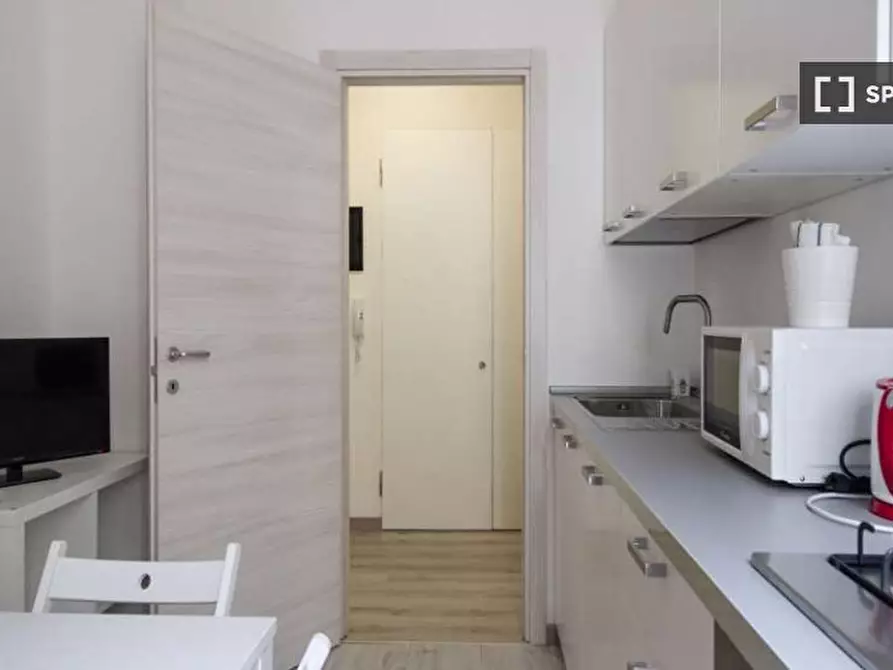 Immagine 9 di Camera condivisa in affitto  in Via del Borgo di San Pietro a Bologna