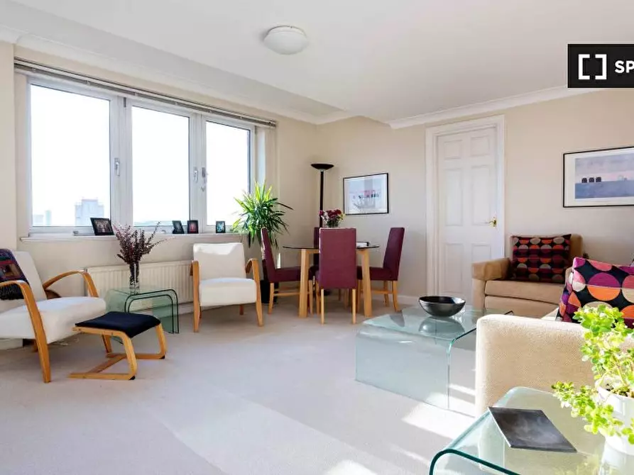 Immagine 3 di Appartamento in affitto  in Flat Blazer Court a Paddington