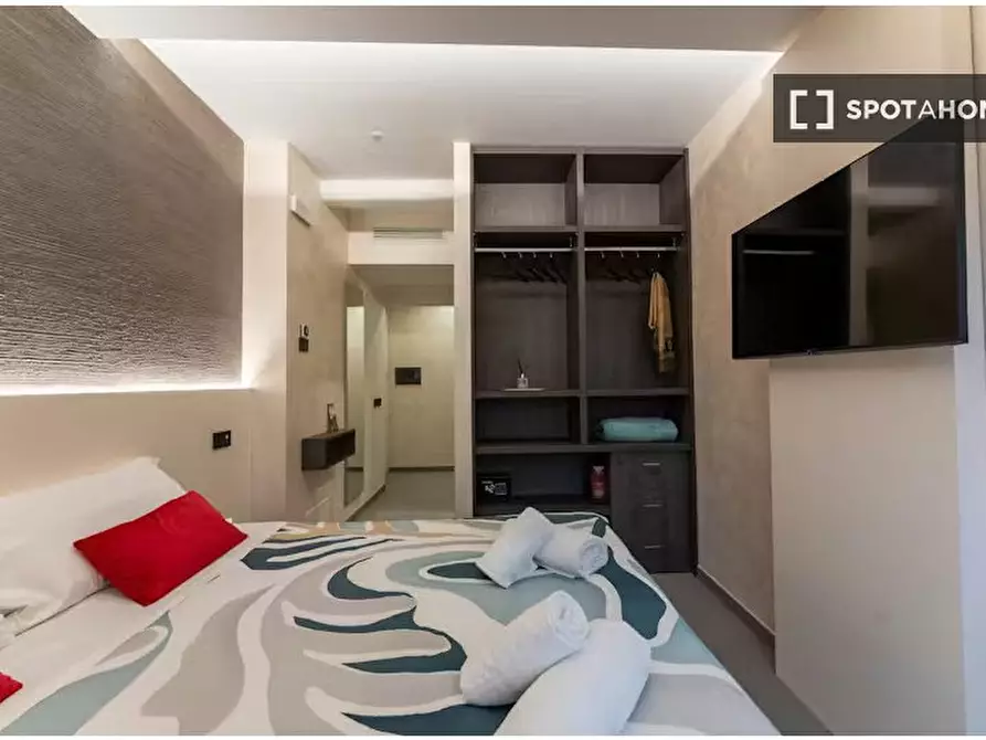 Immagine 4 di Camera condivisa in affitto  in Via Faenza a Firenze