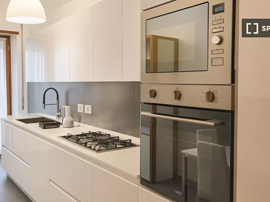 Immagine 10 di Camera condivisa in affitto  in Via Ignazio Guidi a Roma