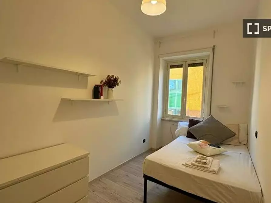 Immagine 10 di Appartamento in affitto  in Via dei Faggi a Roma