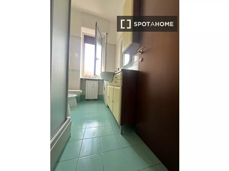 Immagine 10 di Camera condivisa in affitto  in Via Baldo degli Ubaldi a Milano