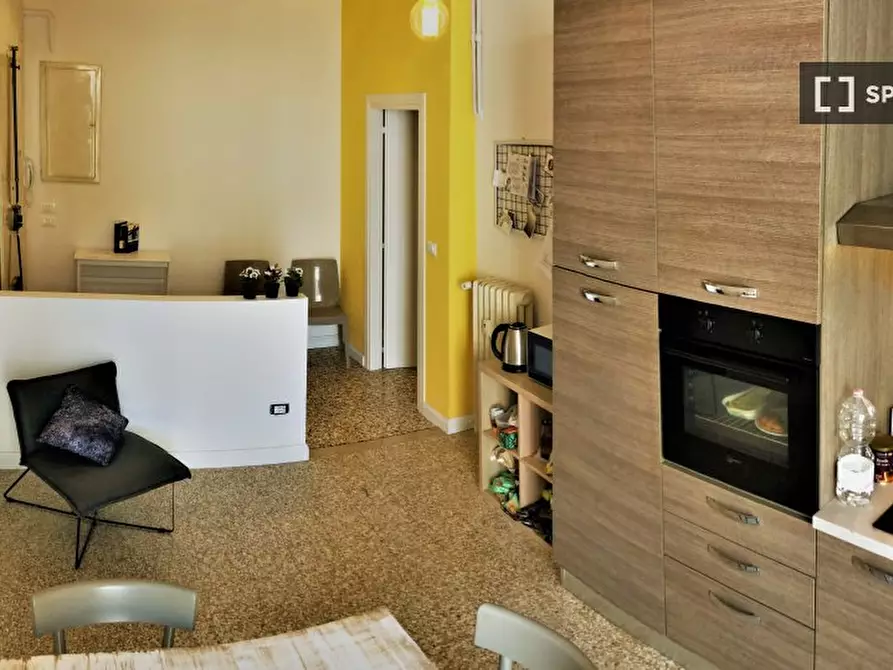 Immagine 4 di Camera condivisa in affitto  in Via Giovanni Amendola a Bologna