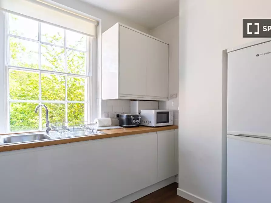 Immagine 18 di Appartamento in affitto  in b (Ground Floor Flat) a Islington