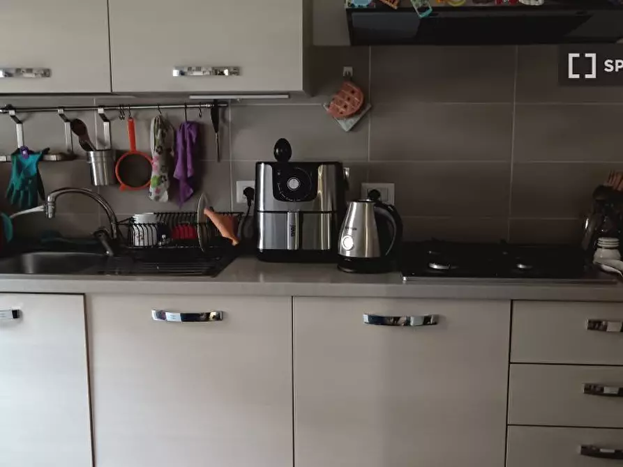 Immagine 8 di Camera condivisa in affitto  in Via Prenestina a Roma