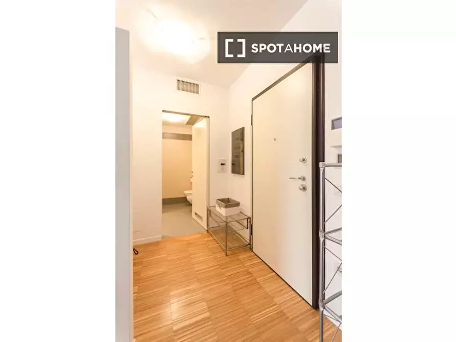 Immagine 15 di Ufficio in affitto  in Via Marco Emilio Lepido a Bologna