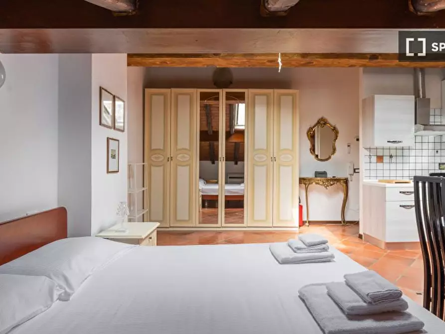 Immagine 10 di Ufficio in affitto  in Via Nosadella a Bologna