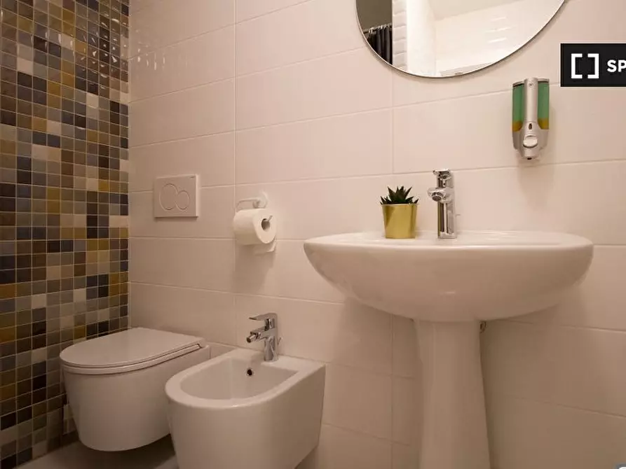 Immagine 14 di Ufficio in affitto  in Via Gaetano de Castillia a Milano