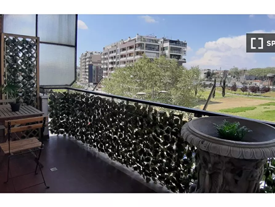 Immagine 2 di Camera condivisa in affitto  in Via Capitan Bavastro a Roma