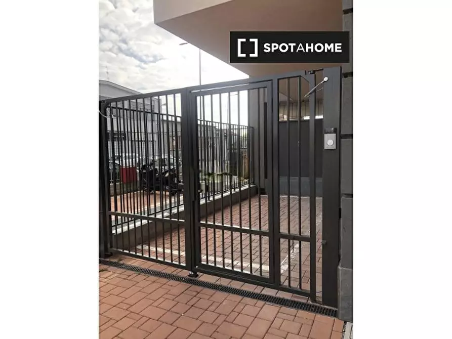 Immagine 9 di Appartamento in affitto  in Via Gargano a Milano