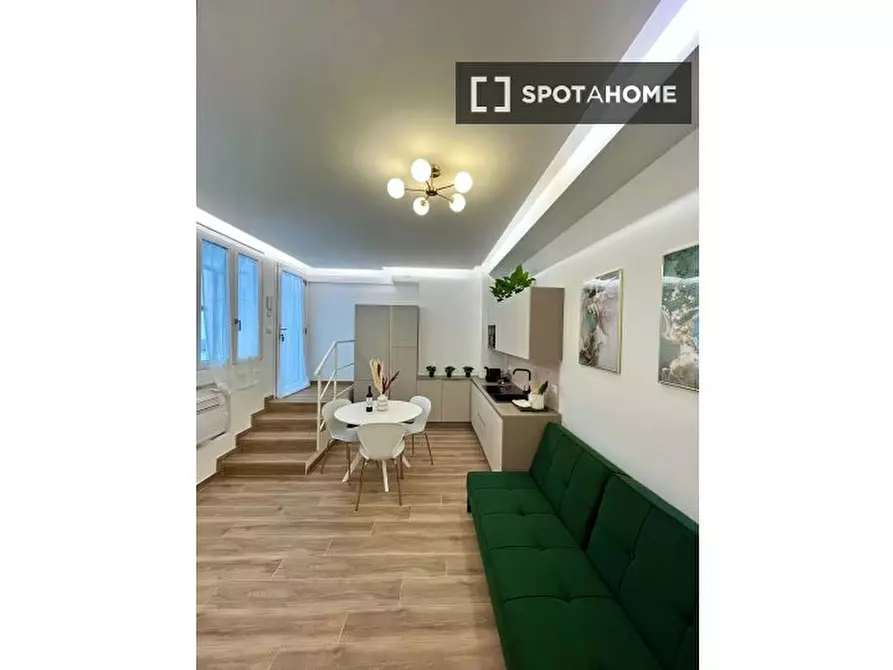 Immagine 1 di Appartamento in affitto  in Via dei Grimani a Milano