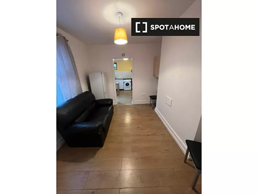 Immagine 7 di Camera condivisa in affitto  in Claremont Rd a Paddington