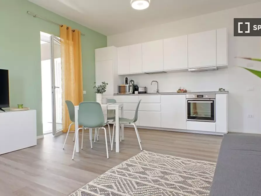 Immagine 10 di Appartamento in affitto  in Via Giuseppe Bignami a Fiumicino