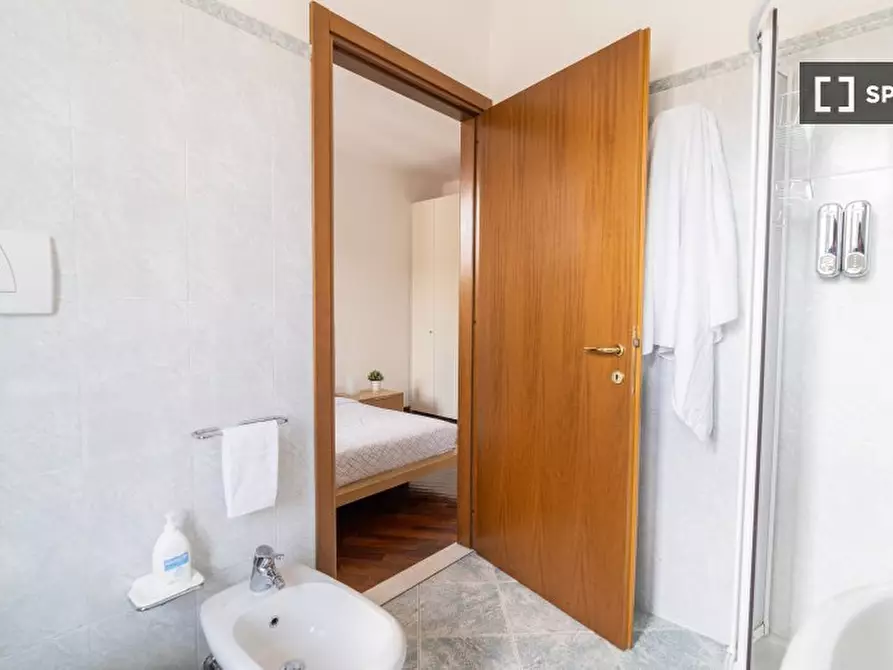 Immagine 5 di Ufficio in affitto  in Piazza Arnoldo Mondadori a Milano