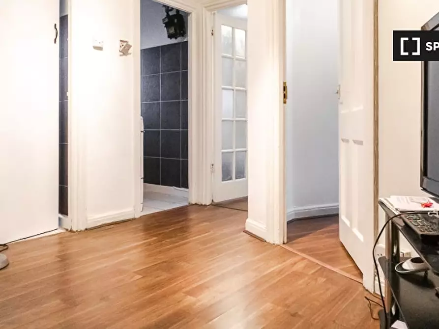 Immagine 10 di Camera condivisa in affitto  in Flat Westbourne Court a Paddington