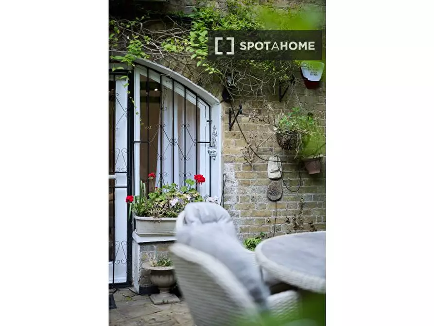 Immagine 18 di Appartamento in affitto  in Marlborough Place a Paddington