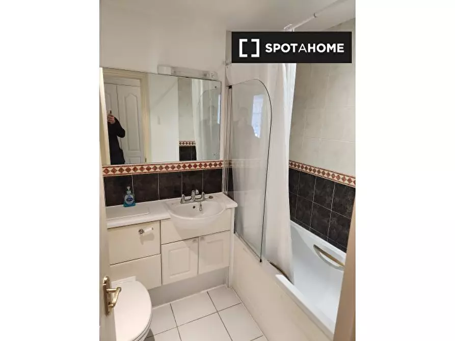 Immagine 6 di Appartamento in affitto  in Royal Westminster Lodge a 