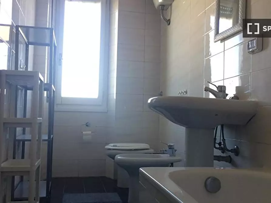 Immagine 7 di Camera condivisa in affitto  in Via Ingurtosu n a Cagliari