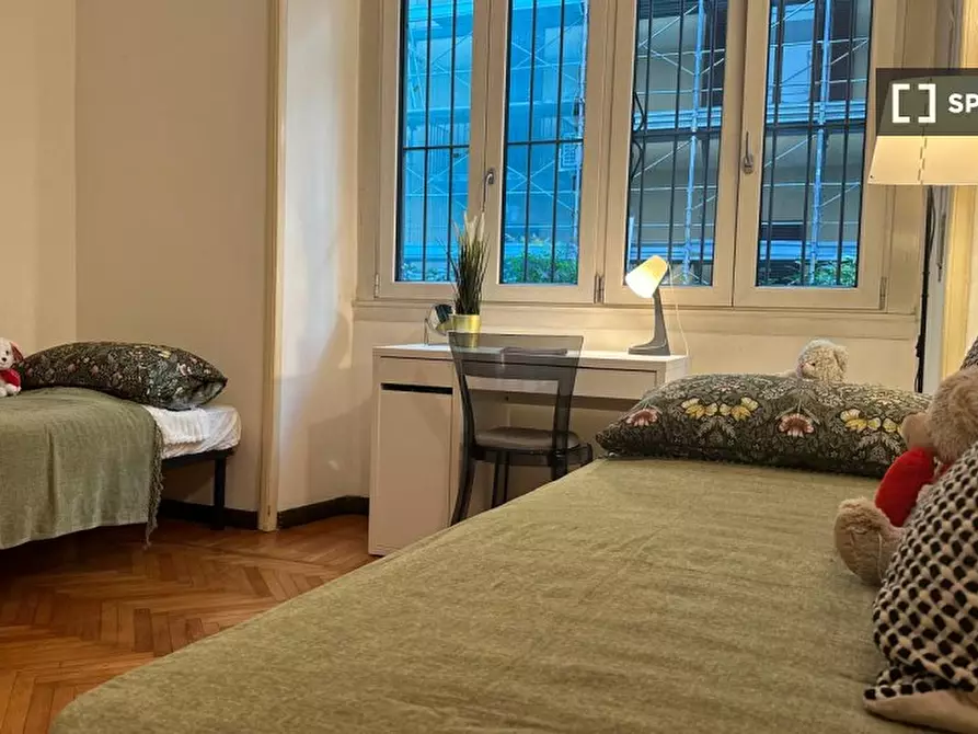 Immagine 17 di Camera condivisa in affitto  in Via Carlo Ravizza a Milano