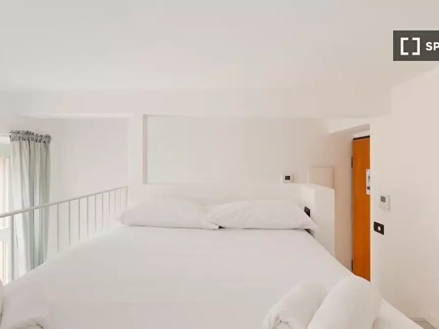 Immagine 13 di Ufficio in affitto  in Corso Magenta a Milano