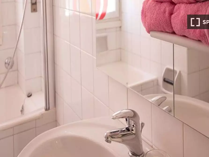 Immagine 12 di Camera condivisa in affitto  in Via Don Carlo Gnocchi a Milano