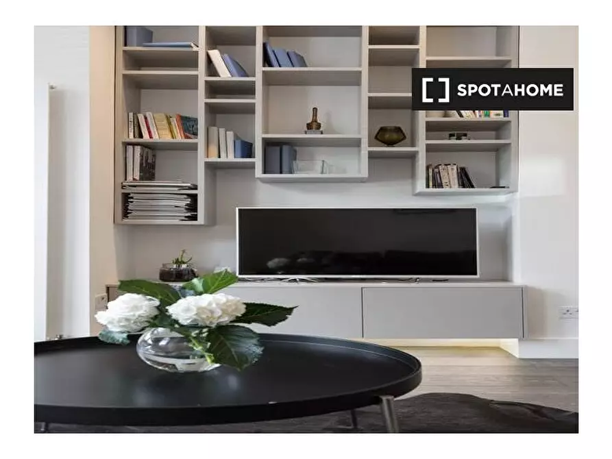 Immagine 3 di Appartamento in affitto  in b Winchester Ave a Camden Town