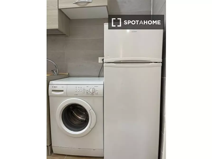 Immagine 14 di Appartamento in affitto  in Via Salaiolo All'Orte del Conte a Napoli